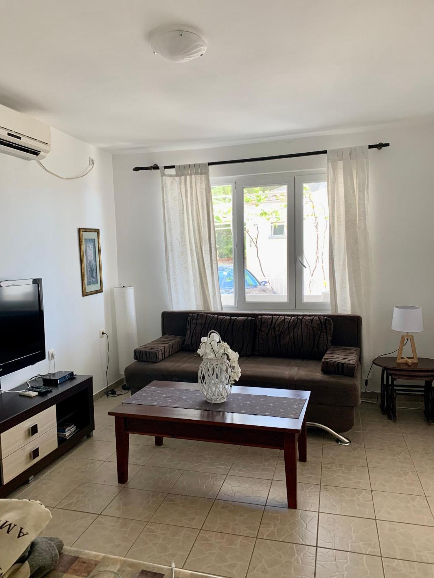 Apartments Ljiljana بار المظهر الخارجي الصورة